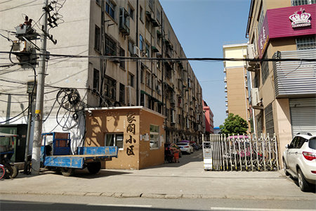 龙城华庭3室2厅1卫125㎡/附房16